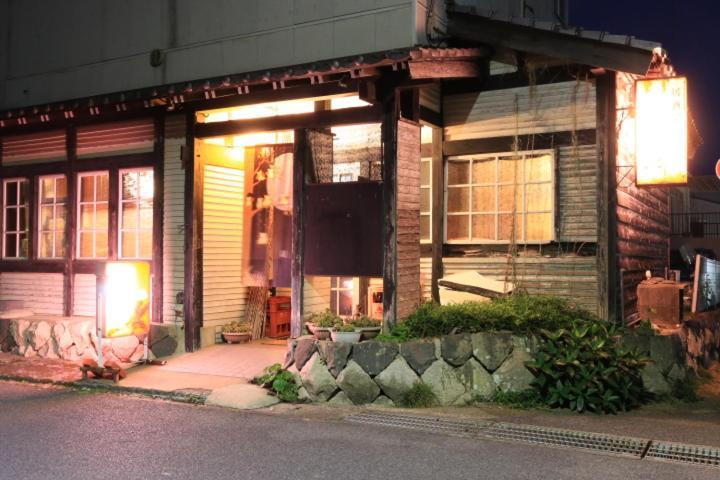 Pikaichi Second Hotel Goto Exterior photo